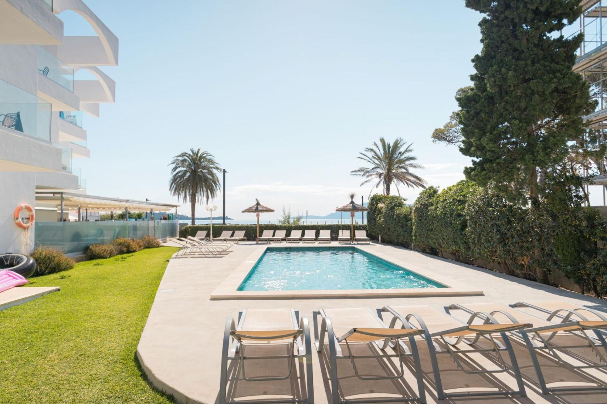 Apartamentos Bellamar ปอร์ต เด โปเญนซา ภายนอก รูปภาพ